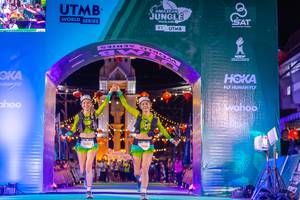 BIB: 3097
                            <button type="button" onclick="openModal(21813357)" class="btn btn-primary btn-sm float-right btn-popup" data-toggle="modal" data-target=".modal-high-quality">
                        <i class="fas fa-shopping-cart"></i> Add to Cart
                    </button>
                                            <button type="button" onclick="isThisMe(21813357, true)" class="btn btn-success btn-sm float-right btn-popup btn-isme hidden" data-toggle="tooltip" data-placement="bottom" title="นี่คือรูปของคุณใช่ไหม คลิกที่นี่เพื่อเอาเข้าอัลบั้ม">
                        <i class="fas fa-plus"></i> Add to album
                    </button>
                    <button type="button" onclick="isThisMe(21813357, false)" class="btn btn-warning btn-sm float-right btn-popup btn-isnotme hidden">
                        <i class="fas fa-ban"></i> Remove from album
                    </button>